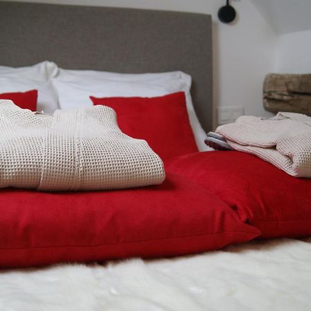 La Ferme De Basseilles Guest House Mozet Luaran gambar