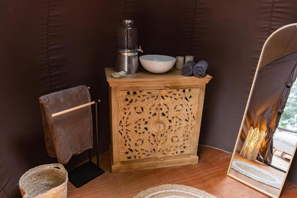 La Ferme De Basseilles Guest House Mozet Luaran gambar